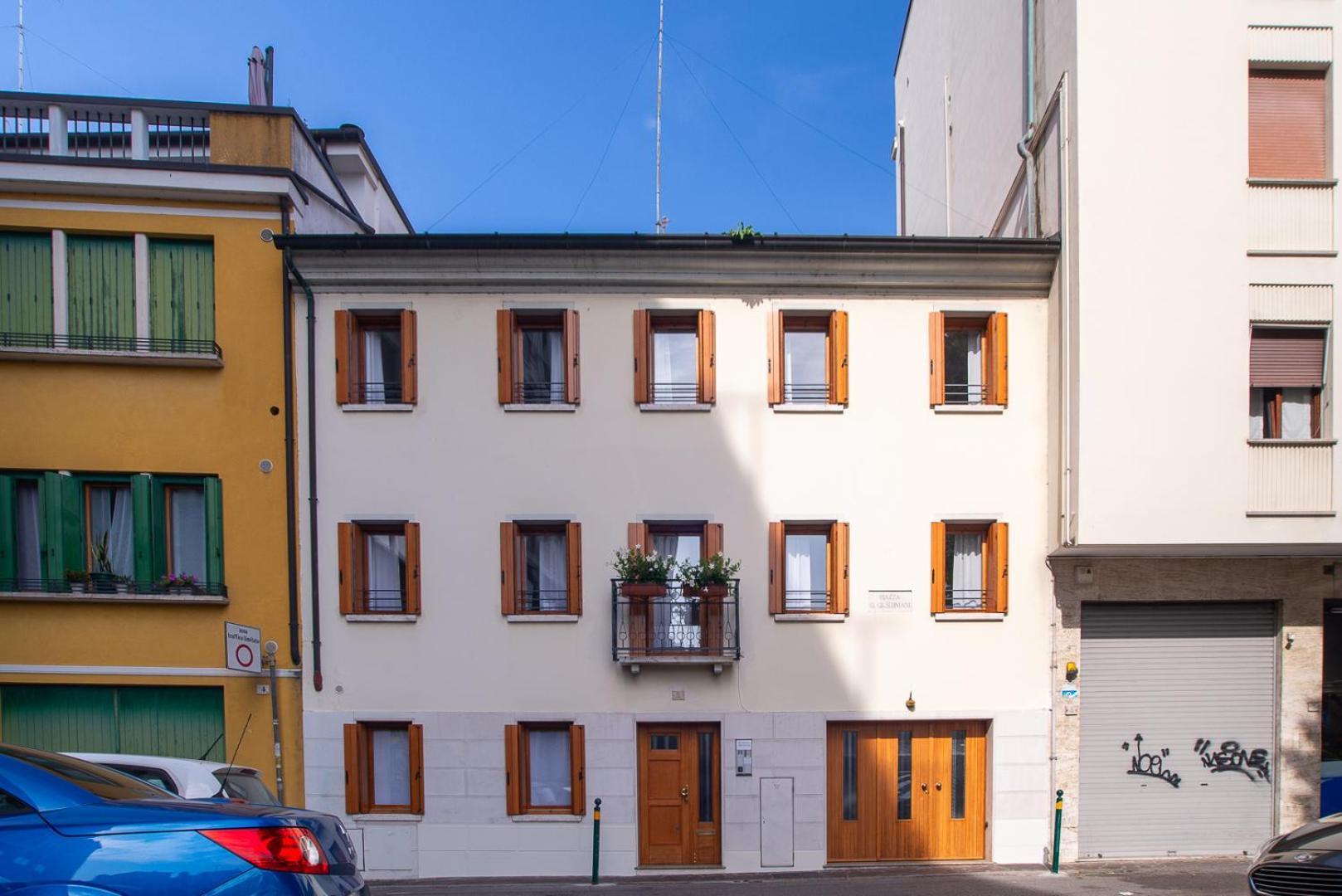 Giustiniani Apartments Тревізо Екстер'єр фото